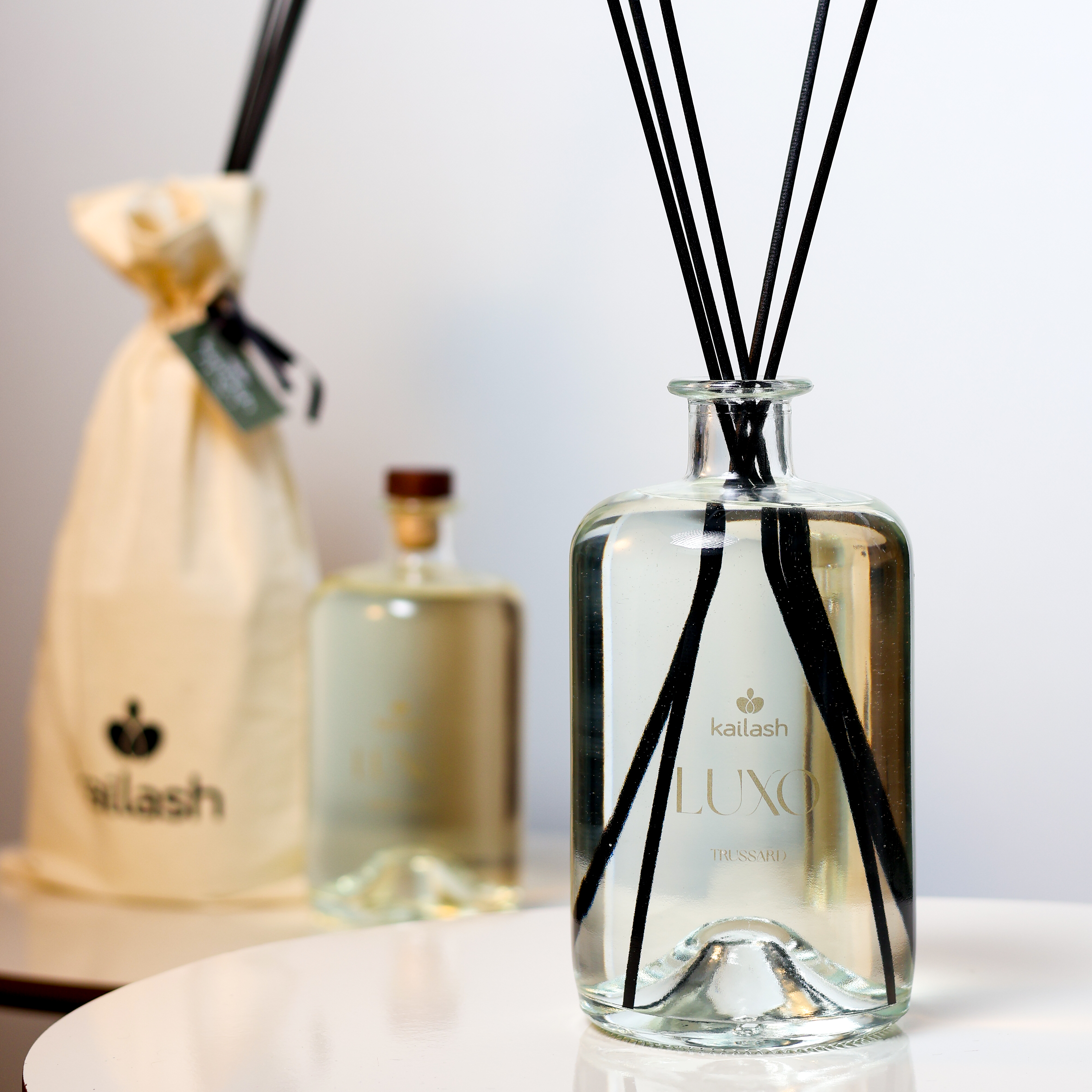 DIFUSOR PARA PERFUMAR AMBIENTES - LUXO TR...