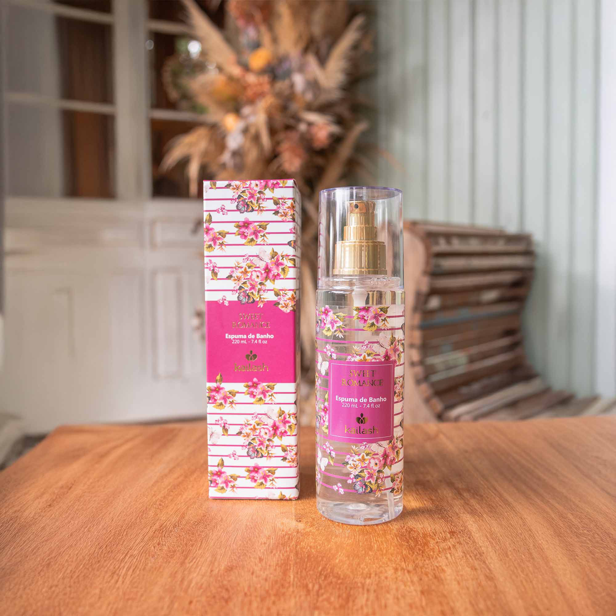 ESPUMA DE BANHO - SWEET ROMANCE - 220ML ESPUMA DE BANHO - SWEET ROMANCE - 220ML